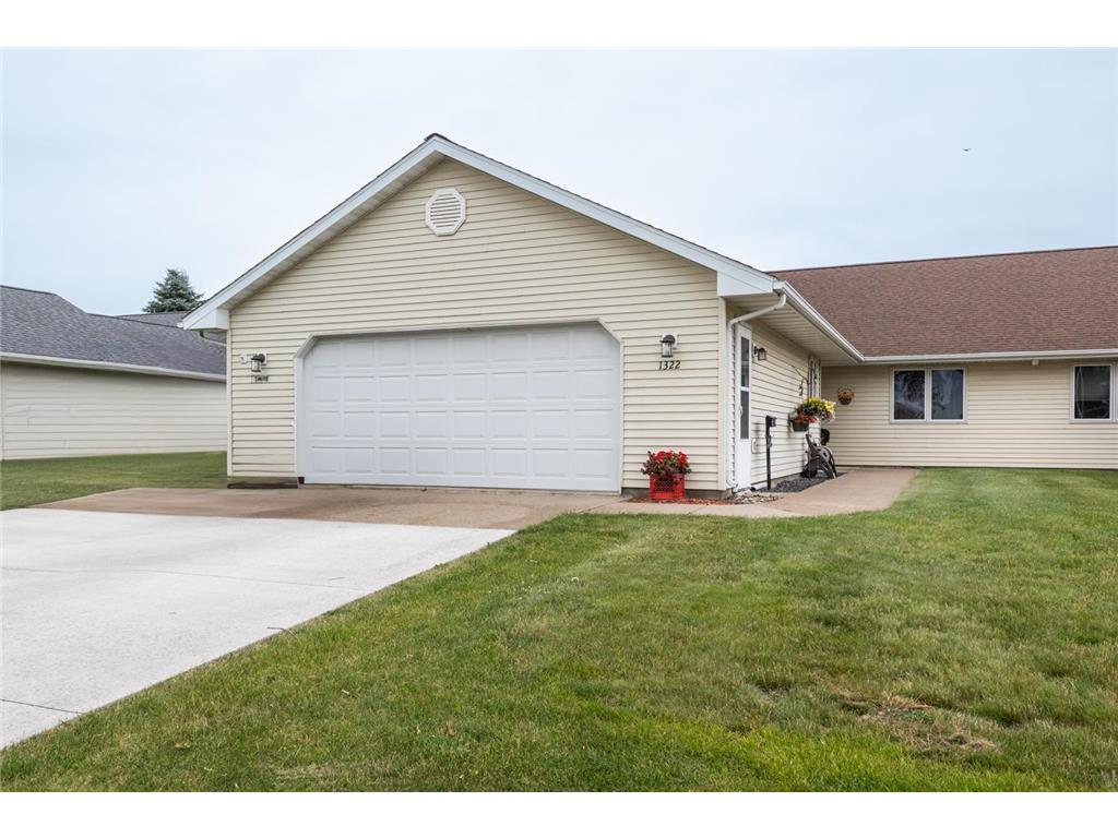 1322 N 7th Street Lake City MN 55041 6743627 image1