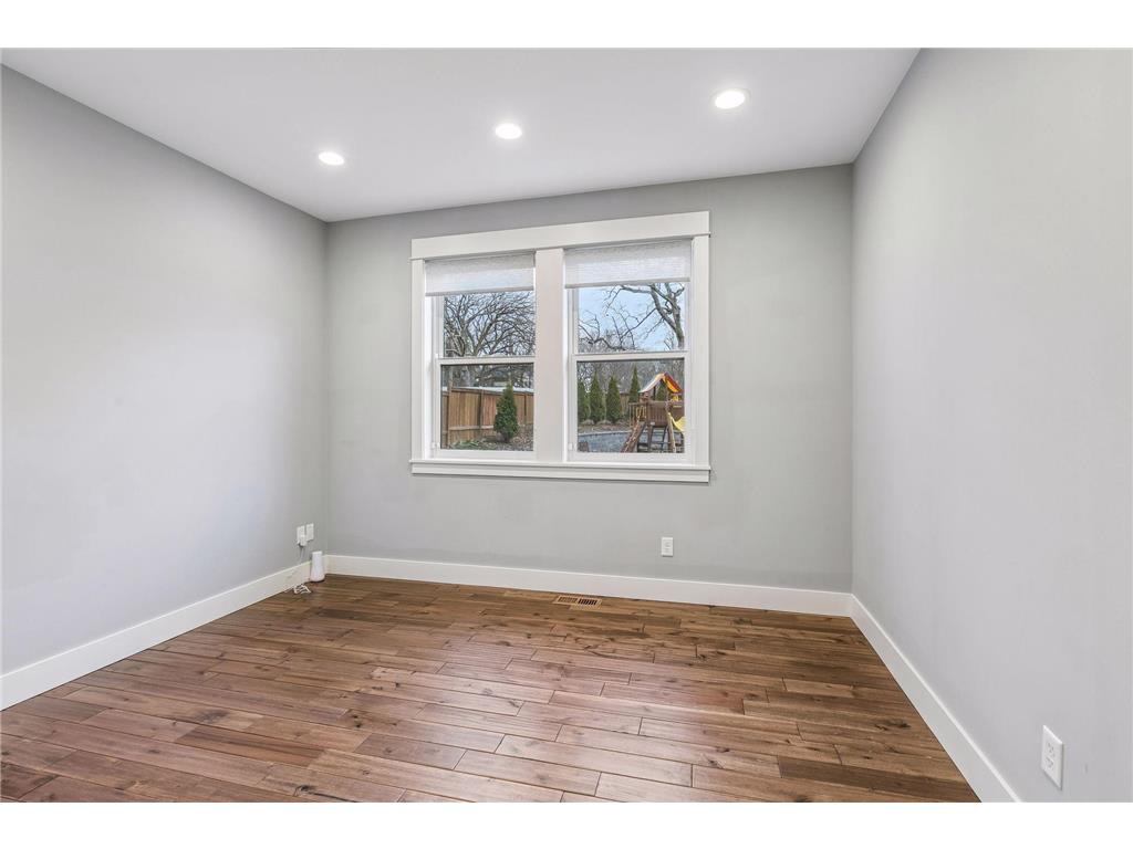 13222 Dahlgren Road Minnetonka MN 55305 7028376 image25