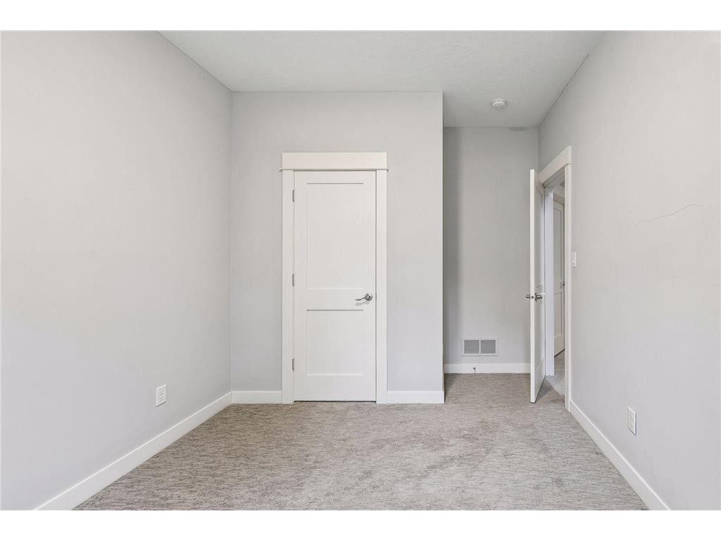 13222 Dahlgren Road Minnetonka MN 55305 7028376 image56