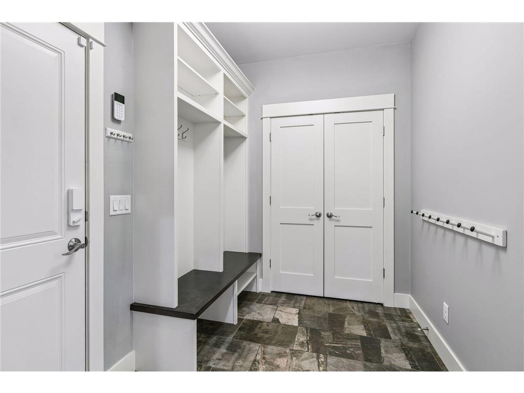 13222 Dahlgren Road Minnetonka MN 55305 7028376 image57