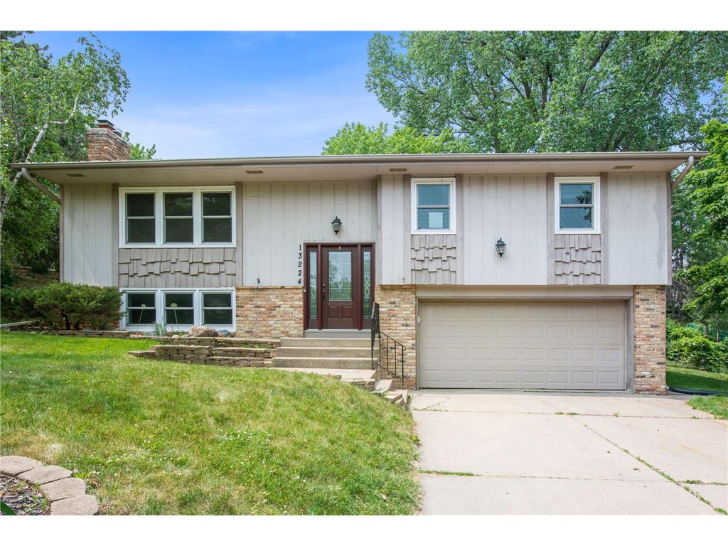 13224 Northern Drive Burnsville MN 55337 6387930 image1