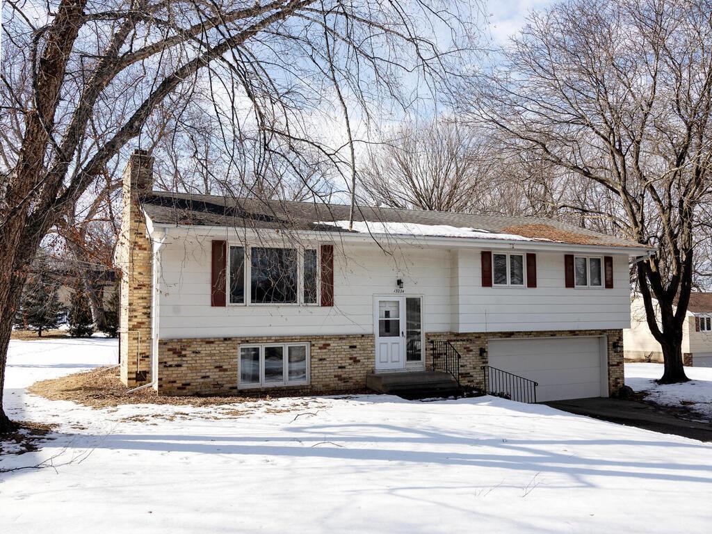 13224 Vivian Drive Burnsville MN 55337 7017824 image1