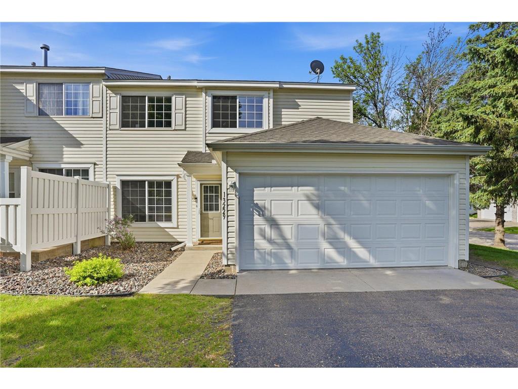 13229 Bush Lane Eden Prairie MN 55347 7081548 image1
