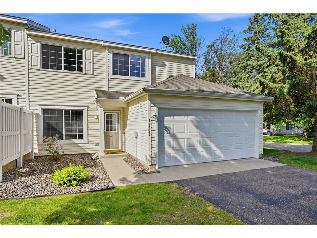 13229 Bush Lane Eden Prairie MN 55347 7081548 image2