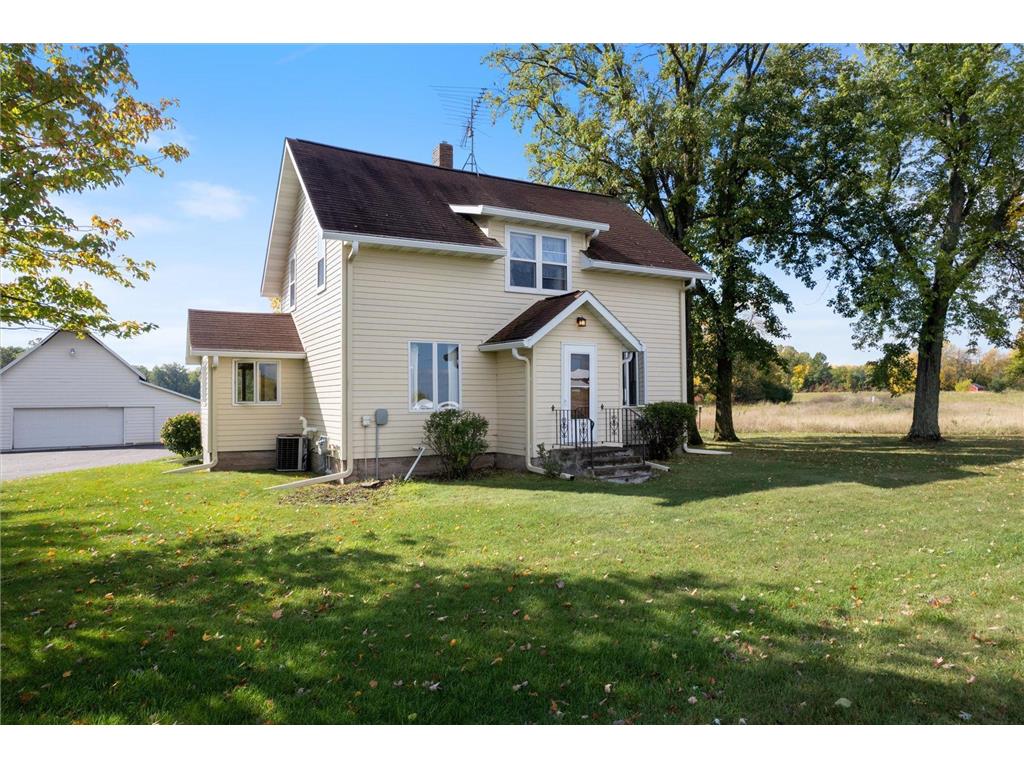 13229 State Road 70 Grantsburg WI 54840 6430708 image1