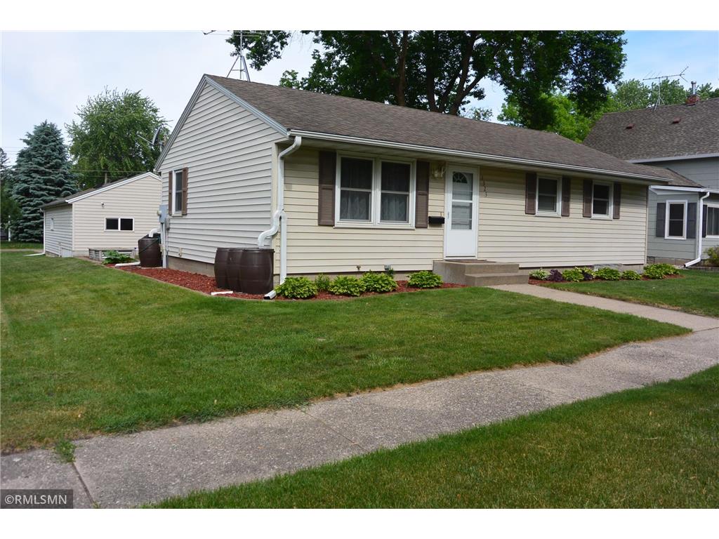 1323 Armstrong Avenue N Glencoe MN 55336 7084420 image1
