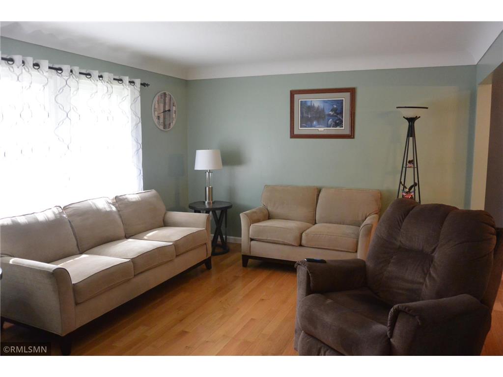 1323 Armstrong Avenue N Glencoe MN 55336 7084420 image13