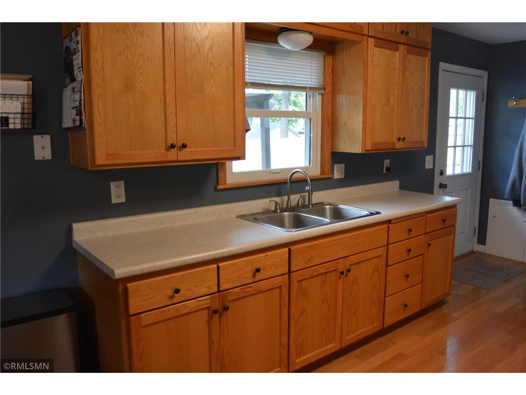 1323 Armstrong Avenue N Glencoe MN 55336 7084420 image14