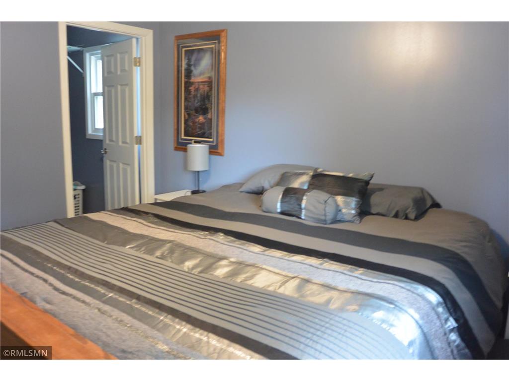 1323 Armstrong Avenue N Glencoe MN 55336 7084420 image24