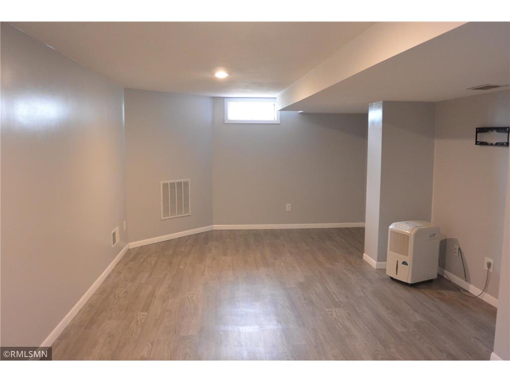1323 Armstrong Avenue N Glencoe MN 55336 7084420 image27