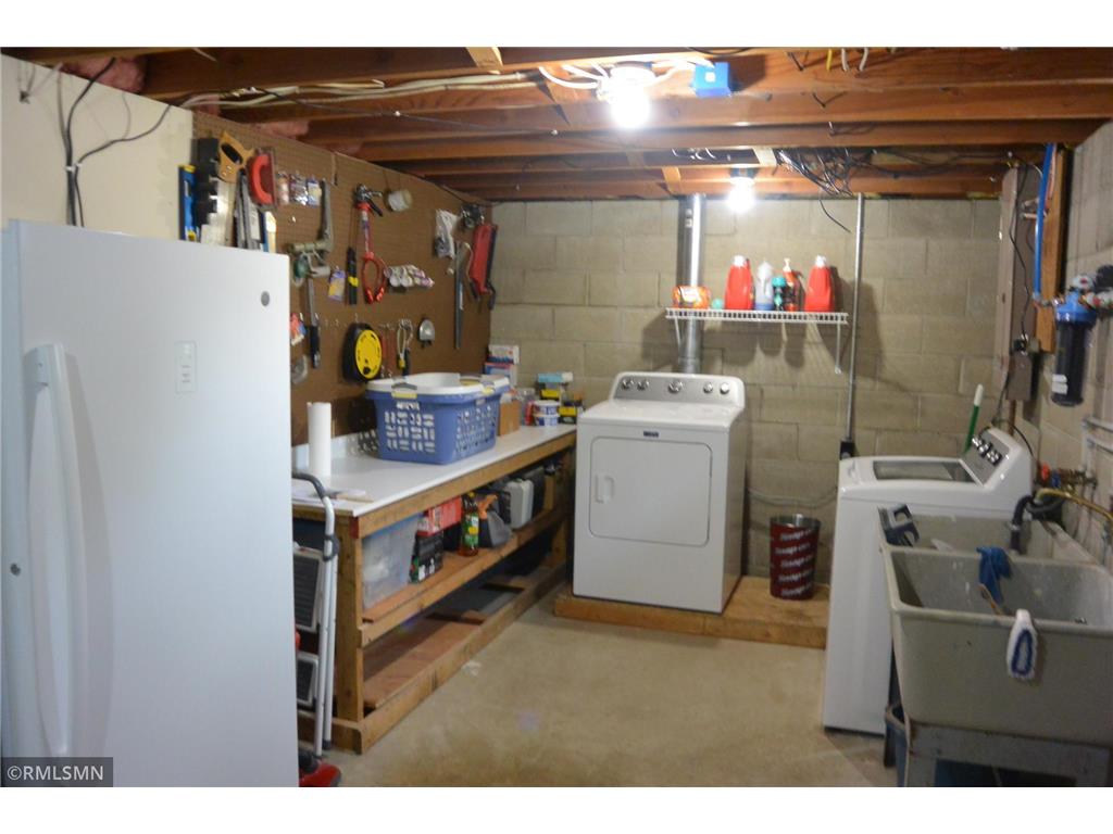 1323 Armstrong Avenue N Glencoe MN 55336 7084420 image32