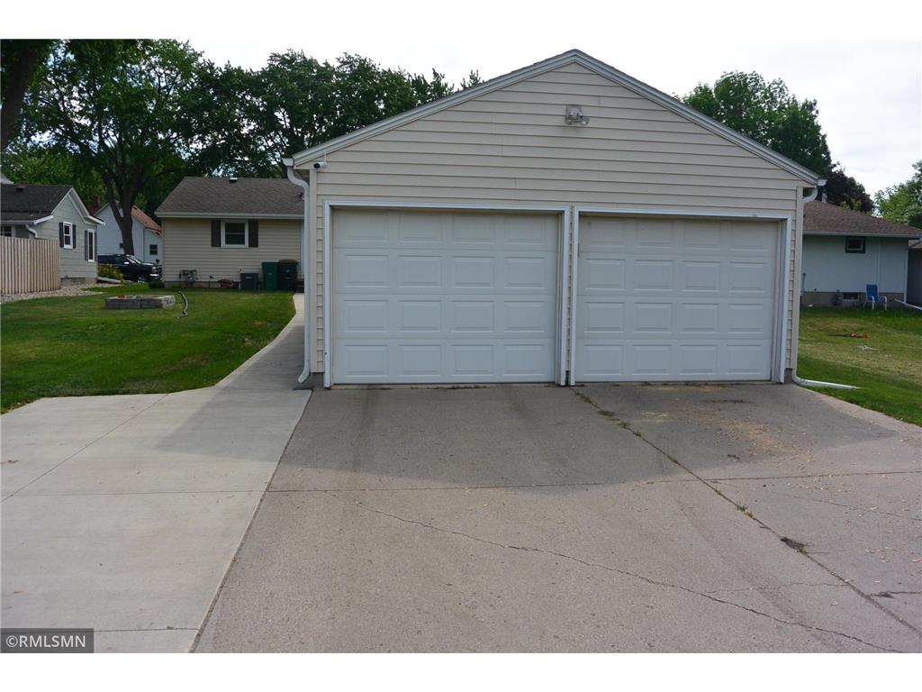 1323 Armstrong Avenue N Glencoe MN 55336 7084420 image7