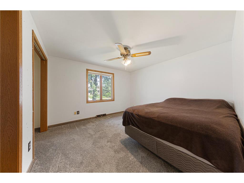 1323 Greenwood Place Faribault MN 55021 7040228 image20