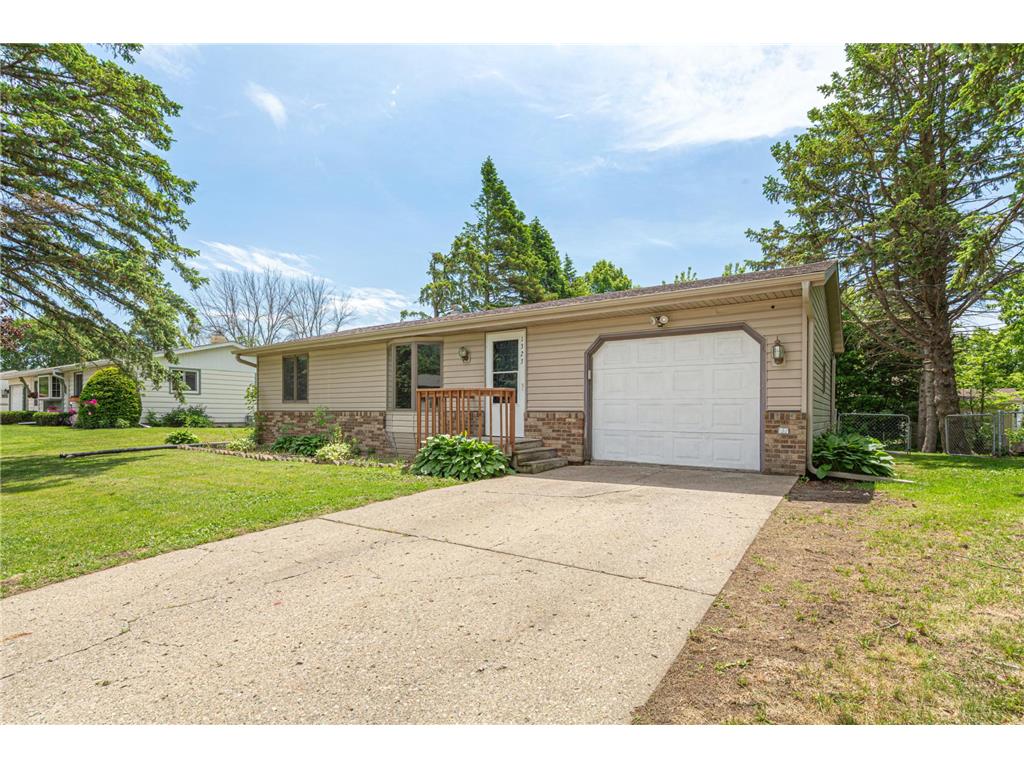 1323 Greenwood Place Faribault MN 55021 7040228 image4
