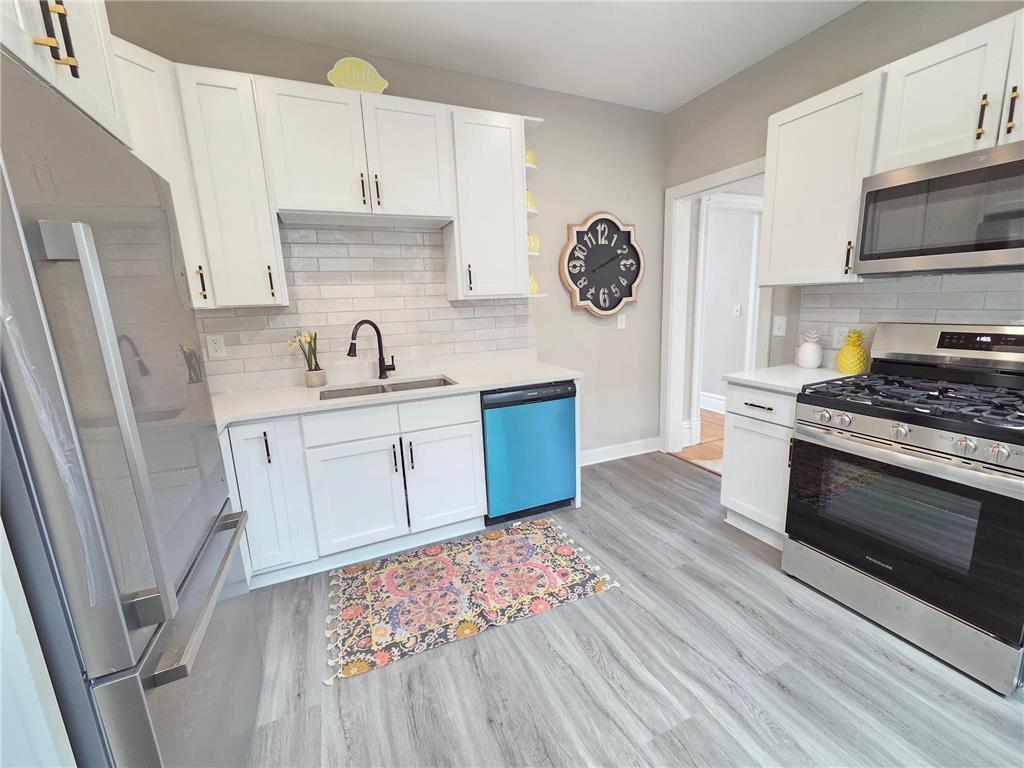 1323 Lincoln Avenue Saint Paul MN 55105 7012345 image11