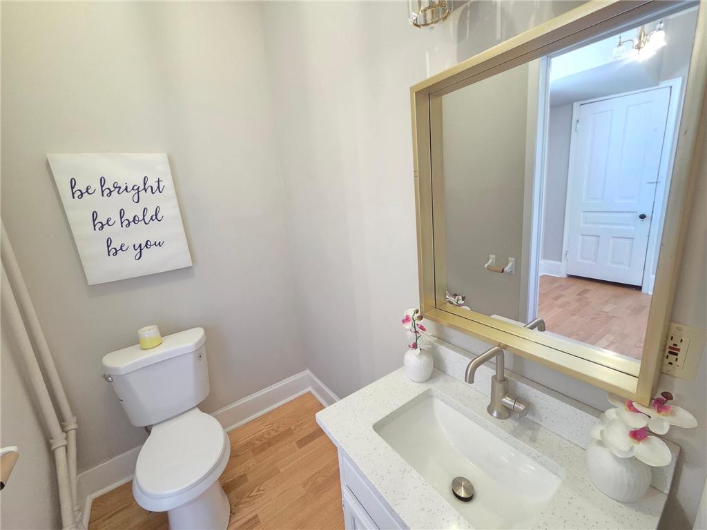 1323 Lincoln Avenue Saint Paul MN 55105 7012345 image18