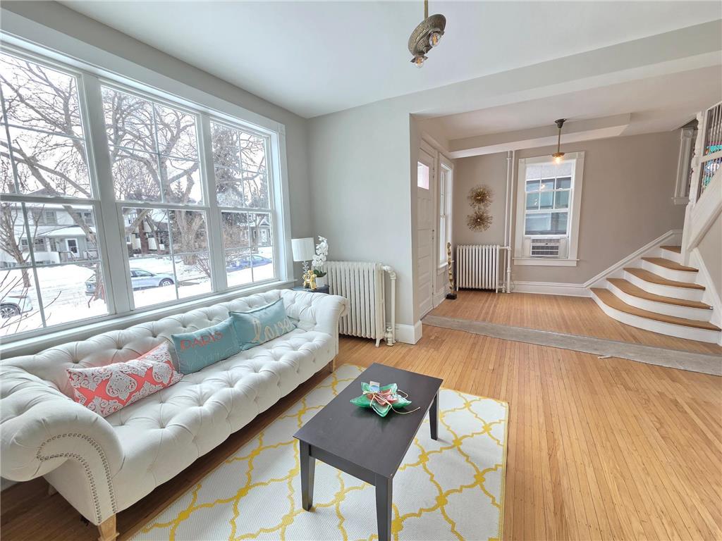 1323 Lincoln Avenue Saint Paul MN 55105 7012345 image5