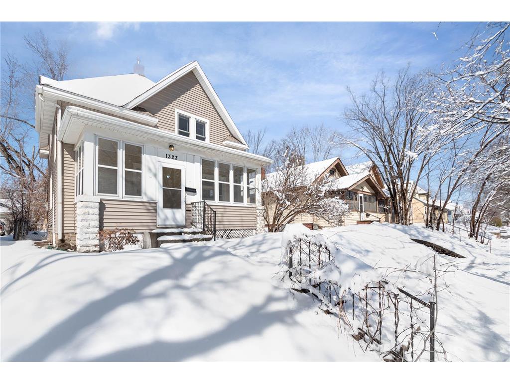 1323 Seminary Avenue Saint Paul MN 55104 6351014 image1