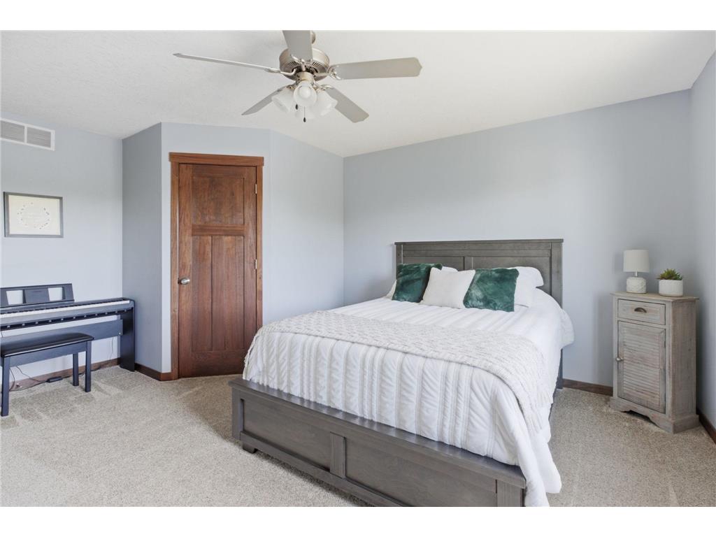 13234 Palisade Street NE Blaine MN 55449 7084509 image32