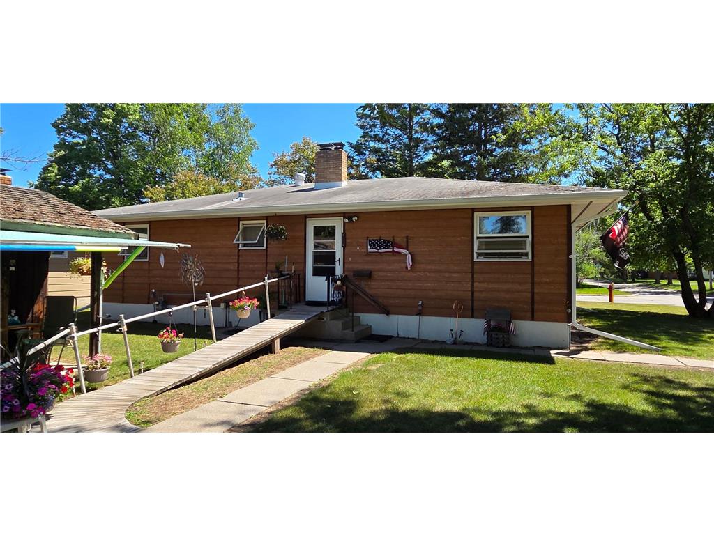 1324 8th Avenue International Falls MN 56649 7102049 image15