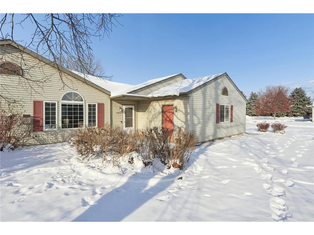 1324 Carriage Drive #B Hudson WI 54016 6823239 image2