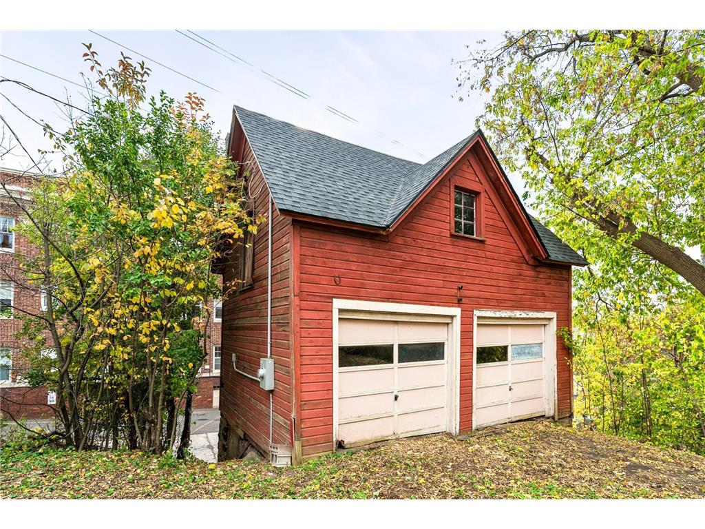 1324 E 2nd Street Duluth MN 55805 6807368 image5