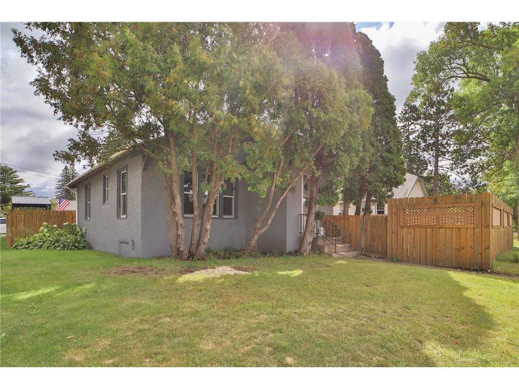 1324 Mill Avenue Brainerd MN 56401 6781848 image1