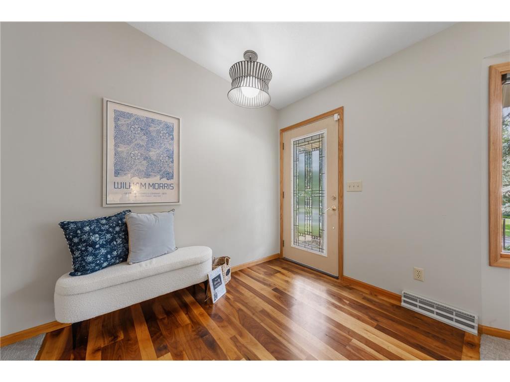 13241 Fremont Avenue S Burnsville MN 55337 7094449 image10