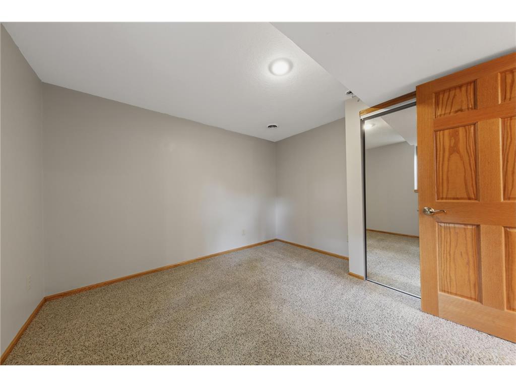13241 Fremont Avenue S Burnsville MN 55337 7094449 image34