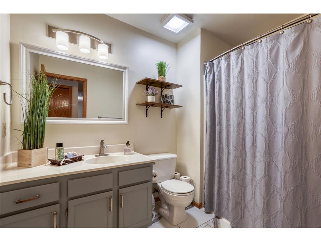 13244 Aberdeen Street NE #13 Blaine MN 55449 7025885 image23