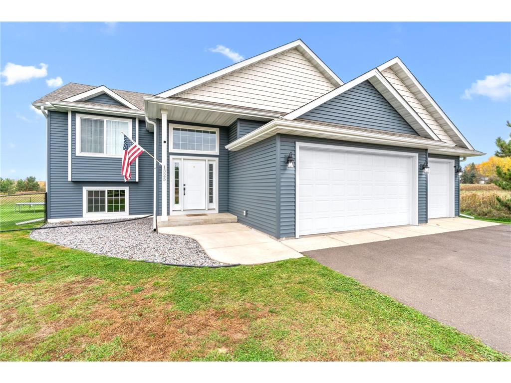 1325 Carriage Hill Drive Hinckley MN 55037 7036447 image1