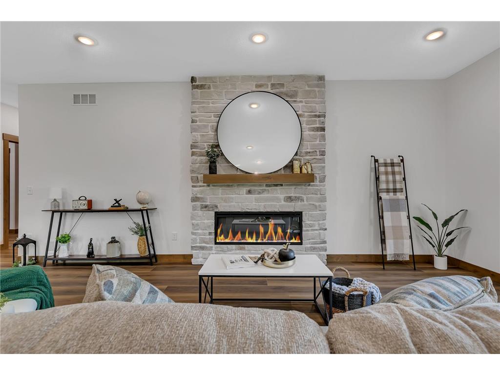 1325 Iris Lane Saint Joseph MN 56374 7078936 image16