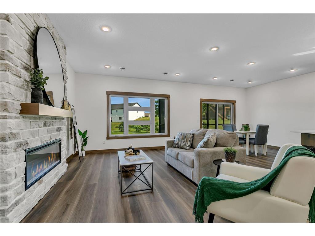 1325 Iris Lane Saint Joseph MN 56374 7078936 image21