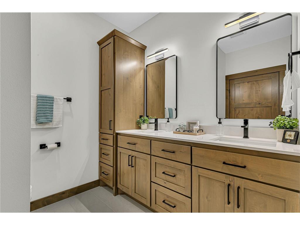 1325 Iris Lane Saint Joseph MN 56374 7078936 image28