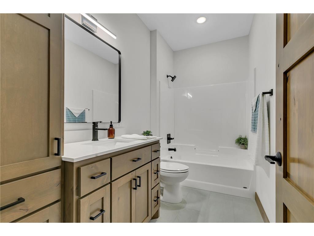 1325 Iris Lane Saint Joseph MN 56374 7078936 image33