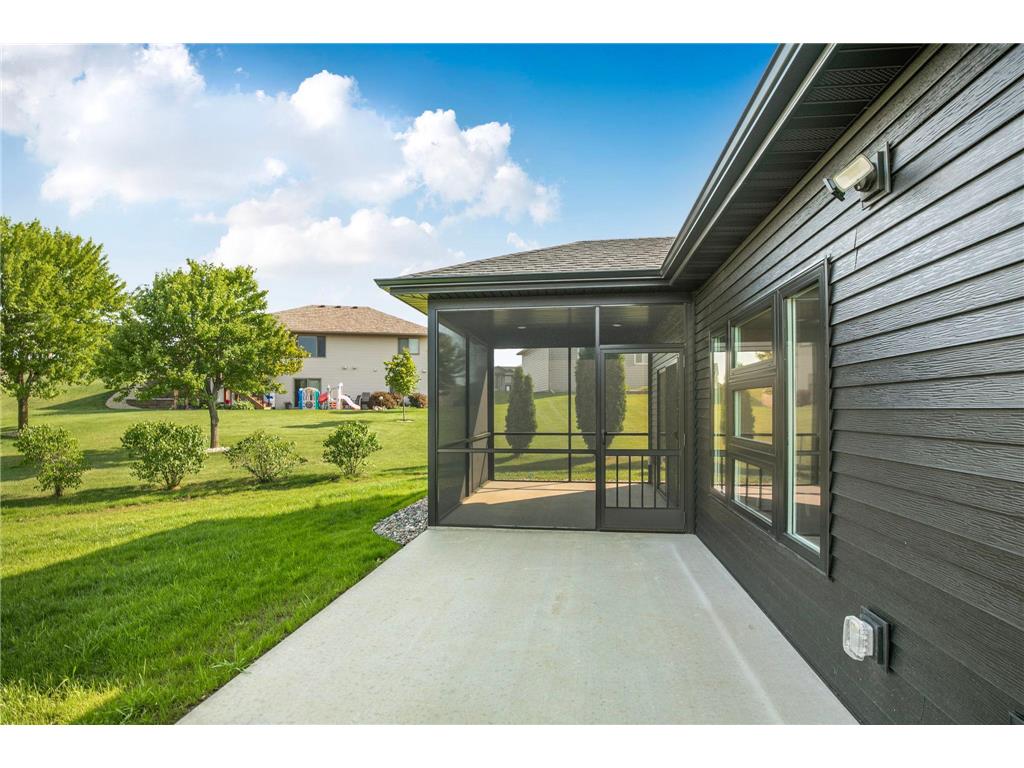 1325 Iris Lane Saint Joseph MN 56374 7078936 image44