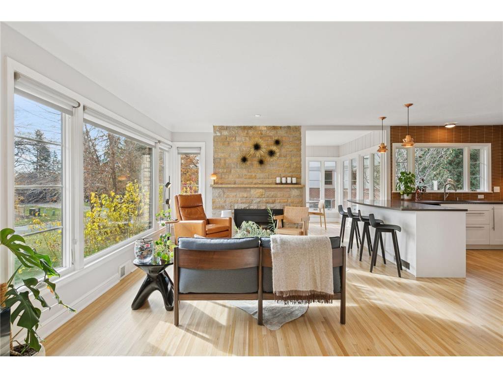 1325 Spring Valley Road Golden Valley MN 55422 - Sweeney Lake 6824641 image13