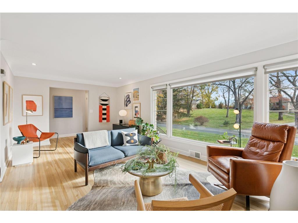 1325 Spring Valley Road Golden Valley MN 55422 - Sweeney Lake 6824641 image14