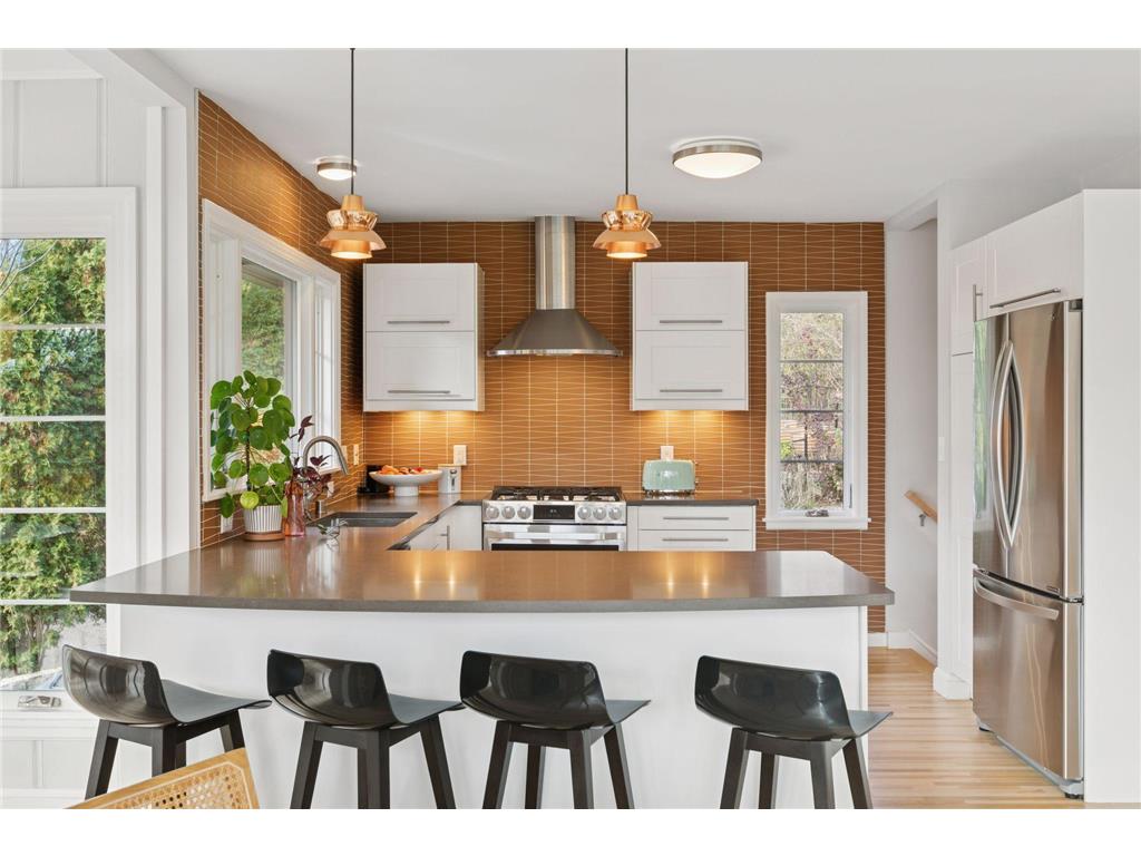 1325 Spring Valley Road Golden Valley MN 55422 - Sweeney Lake 6824641 image18