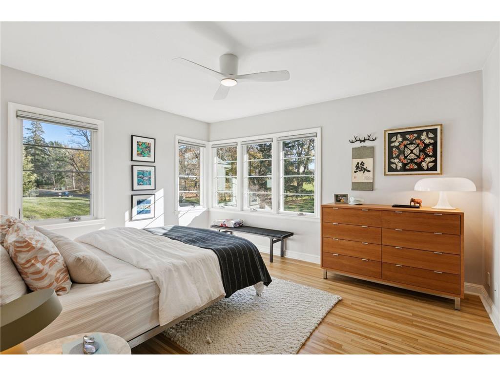 1325 Spring Valley Road Golden Valley MN 55422 - Sweeney Lake 6824641 image25