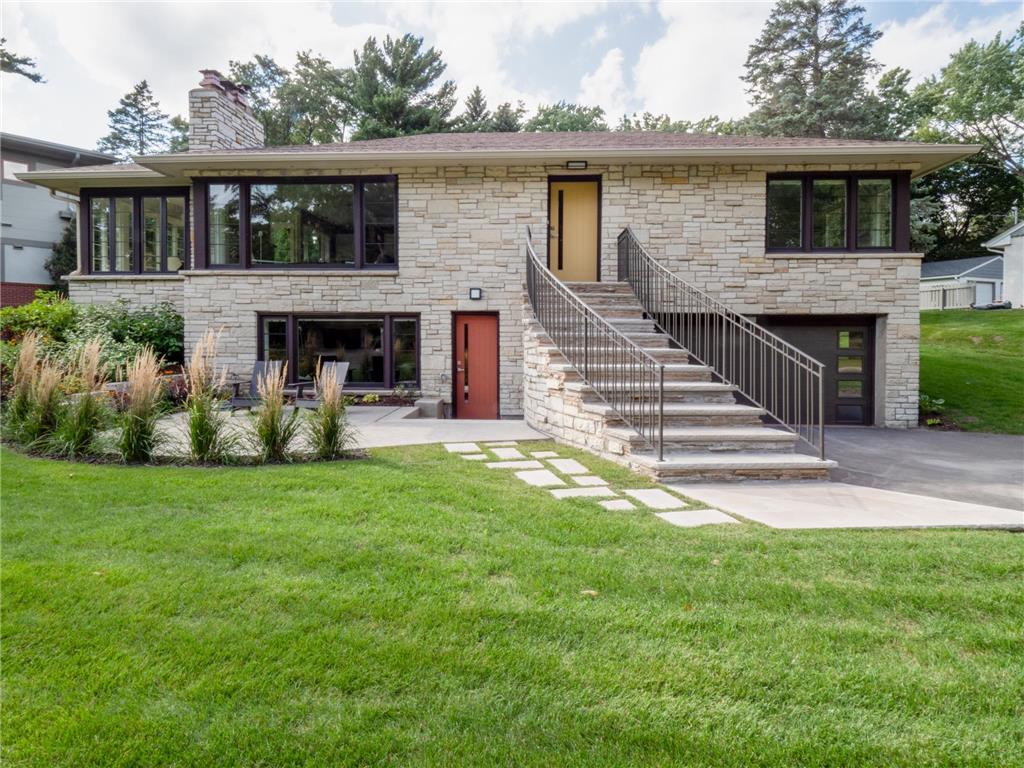 1325 Spring Valley Road Golden Valley MN 55422 - Sweeney Lake 6824641 image4