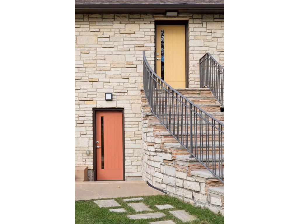 1325 Spring Valley Road Golden Valley MN 55422 - Sweeney Lake 6824641 image8