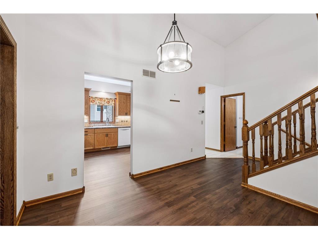 1326 Griffin Avenue Mahtomedi MN 55115 7064772 image20