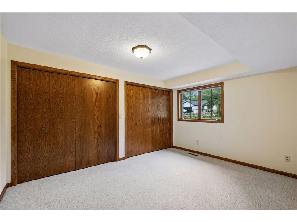 1326 Griffin Avenue Mahtomedi MN 55115 7064772 image44