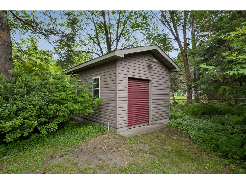 1326 Griffin Avenue Mahtomedi MN 55115 7064772 image58