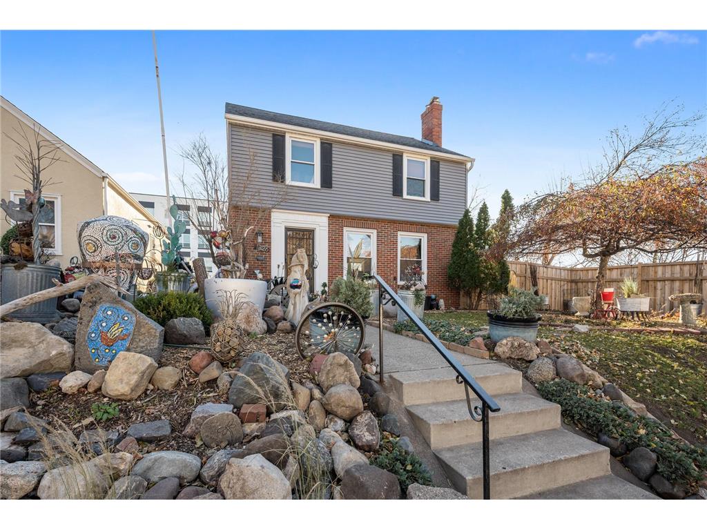 1326 Sherburne Avenue Saint Paul MN 55104 6454869 image1