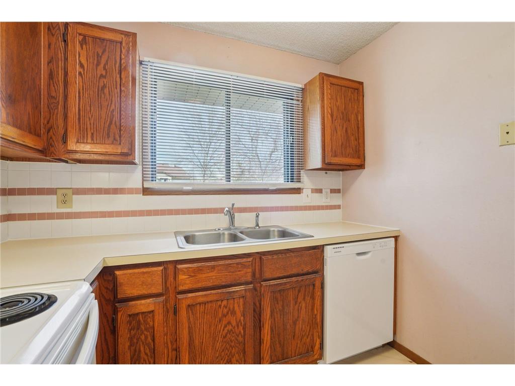 13262 90th Avenue N Maple Grove MN 55369 7045245 image15