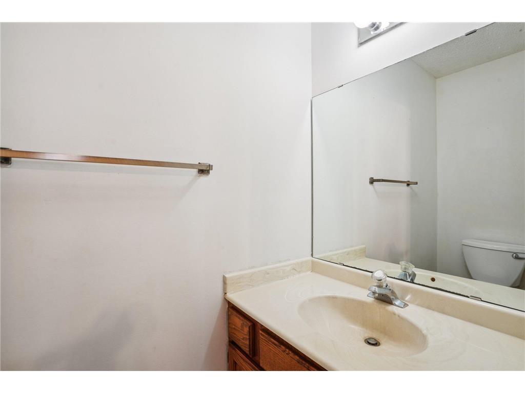 13262 90th Avenue N Maple Grove MN 55369 7045245 image16