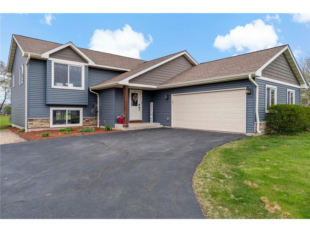 1327 Mallard Lane New Richmond WI 54017 7066970 image1