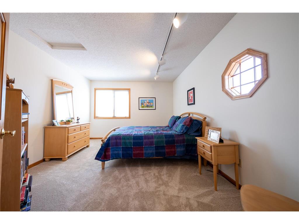 13274 Huntington Drive Apple Valley MN 55124 7065163 image28